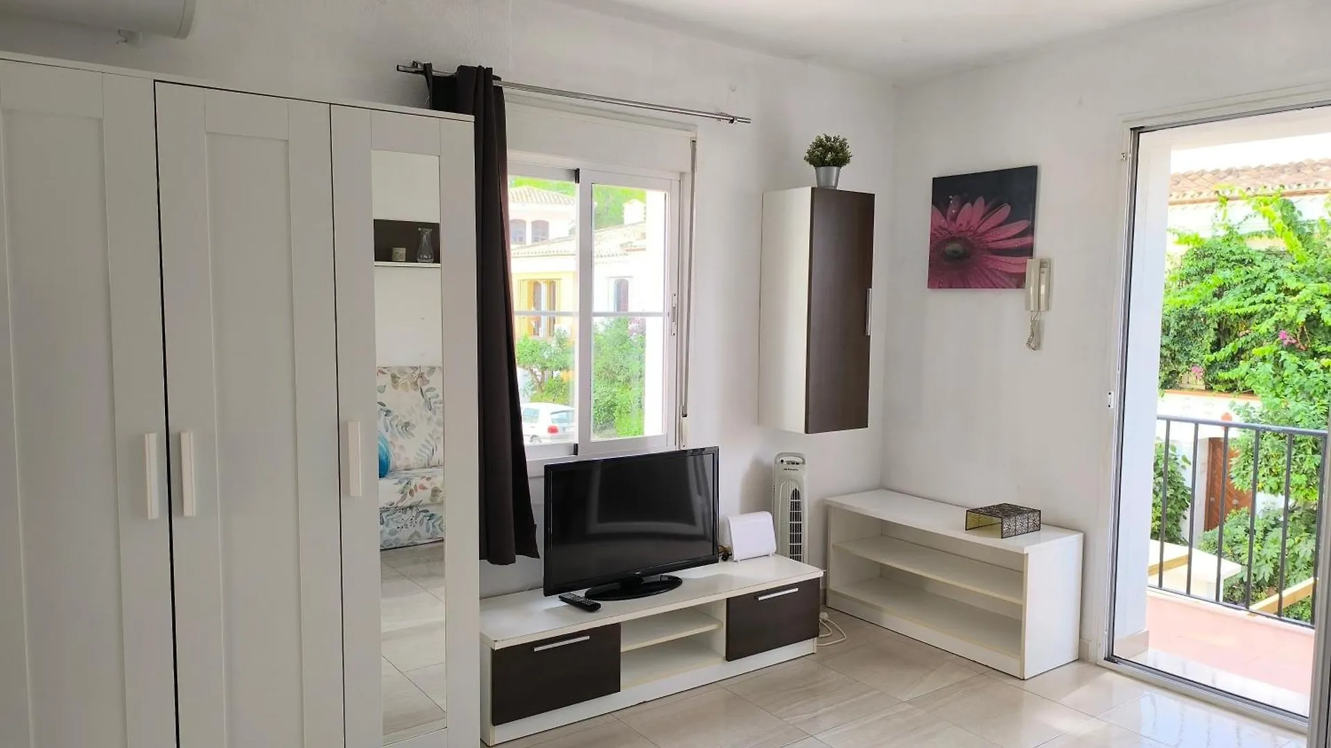 Estudio A 50Mt Del Mar, Zona Palacio De Congresos - Apto 4 Estepona